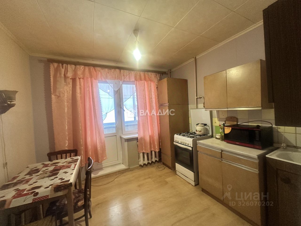 Продажа 2-комн квартиры на вторичном рынке пос. Рязановский, улица Чехова, 24