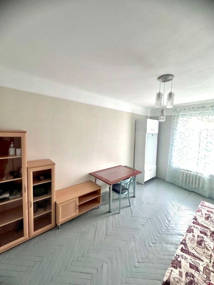 Продажа комнаты Угловой переулок, 4