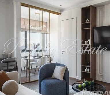 Продажа 4-комн квартиры на вторичном рынке улица Ивана Франко,  д. 8 к2 с4