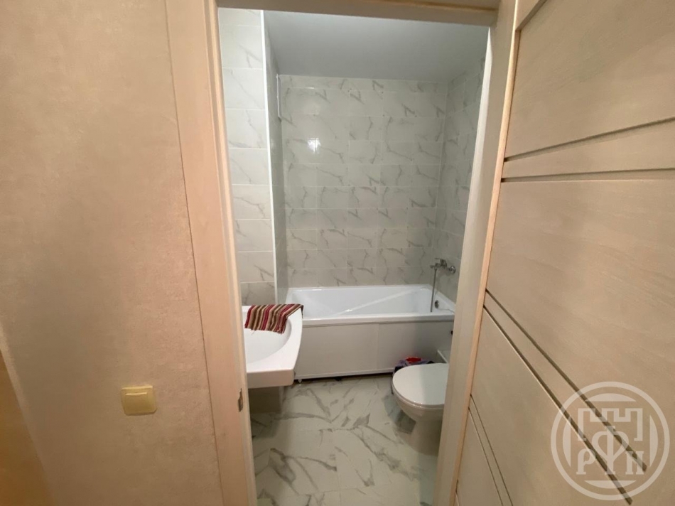 Продажа студии Ломоносов г., Михайловская ул. ,  д. 51