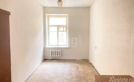 Продажа 3-комн квартиры на вторичном рынке линия 8-я В.О.,  д. 45/34