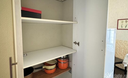 Продажа 1-комн квартиры на вторичном рынке ул Народная,  д. 48