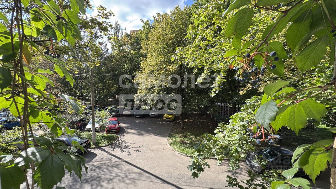 Продажа 2-комн квартиры на вторичном рынке улица Вавилова, 91К1