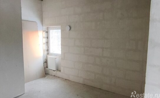 Продажа 3-комн квартиры на вторичном рынке Петергоф г, Аврова ул,  д. 39