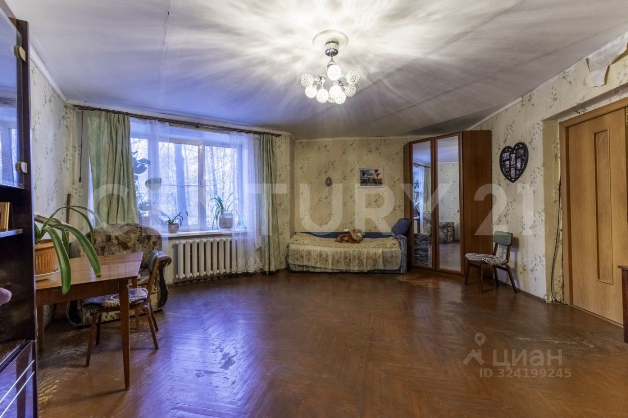 Продажа 2-комн квартиры на вторичном рынке улица Турку, 20К1