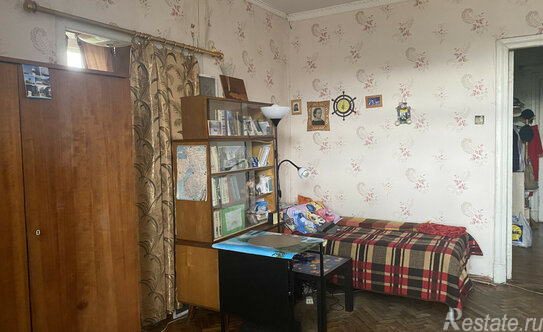 Продажа 1-комн квартиры на вторичном рынке ул Полярников,  д. 5