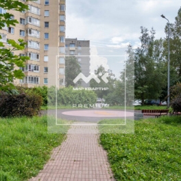 Продажа 2-комн квартиры на вторичном рынке Звёздная улица,  д. 20