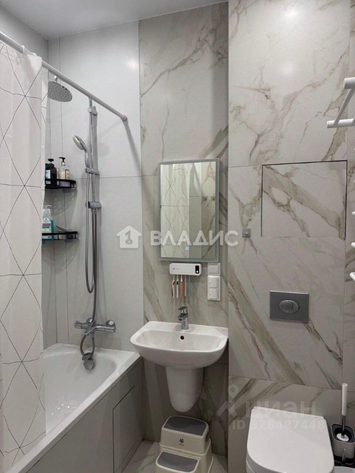 Продажа 1-комн квартиры на вторичном рынке Заречье пгт, улица Торговая, 6