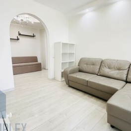 Продажа 3-комн квартиры на вторичном рынке ул Южнобутовская,  д. 76