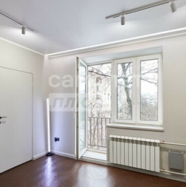 Продажа 4-комн квартиры на вторичном рынке Хлебозаводский проезд