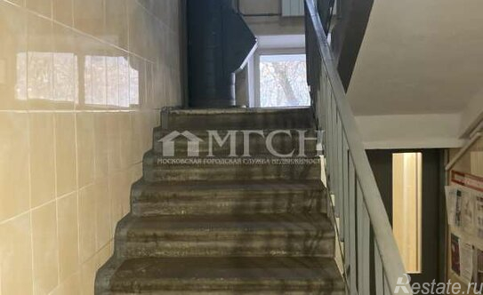 Продажа 3-комн квартиры на вторичном рынке ул Судостроительная,  д. 51