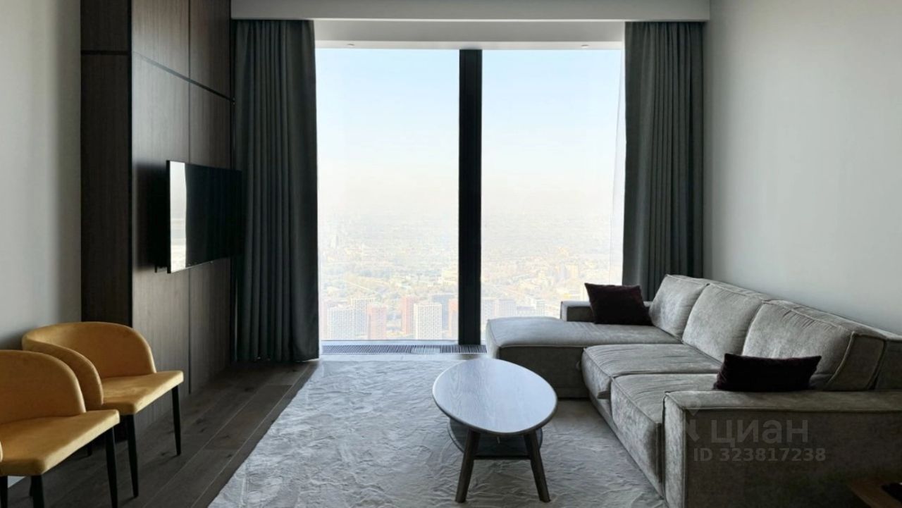 Продажа 2-комн квартиры на вторичном рынке 1-й Красногвардейский проезд, 22с1