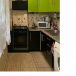 Продажа 4-комн квартиры на вторичном рынке Солидарности пр-кт,  д. 21