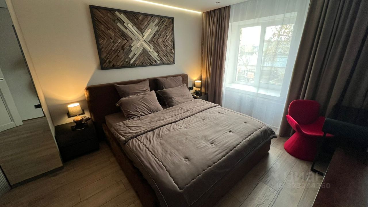 Продажа 3-комн квартиры на вторичном рынке Звенигород, Почтовая улица, 16/7