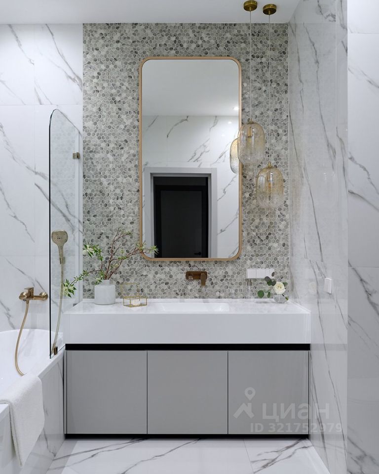 Продажа 3-комн квартиры на вторичном рынке Звенигородское шоссе, 11