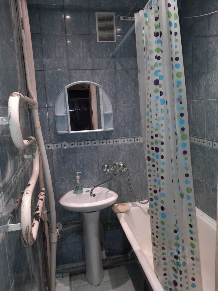 Аренда 1-комн квартиры на вторичном рынке проспект Художников, 19К1