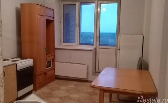 Продажа 1-комн квартиры на вторичном рынке Сходня, ул Вишневая,  д. 14