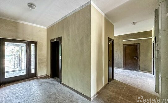 Продажа 3-комн квартиры на вторичном рынке Трубачеевка, Центральная улица,  д. 1