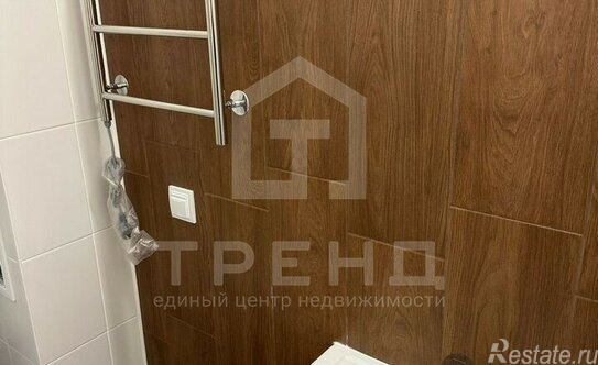 Продажа 1-комн квартиры на вторичном рынке Пейзажная улица,  д. 24 к1