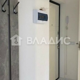 Продажа 1-комн квартиры на вторичном рынке улица Седова,  д. 93 к5 с1