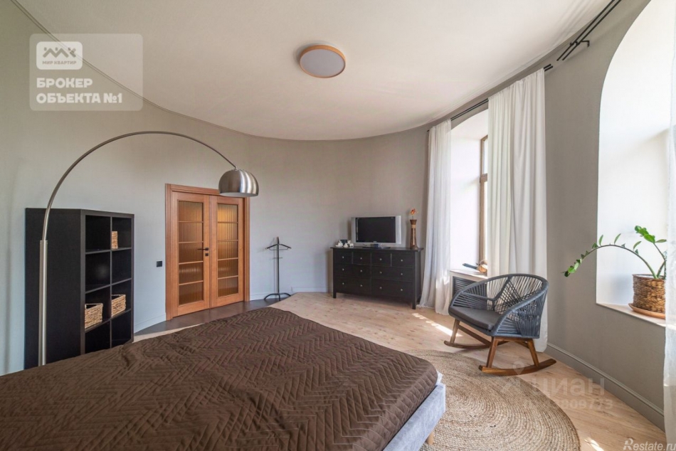 Аренда 3-комн квартиры на вторичном рынке улица Писарева,  д. 10