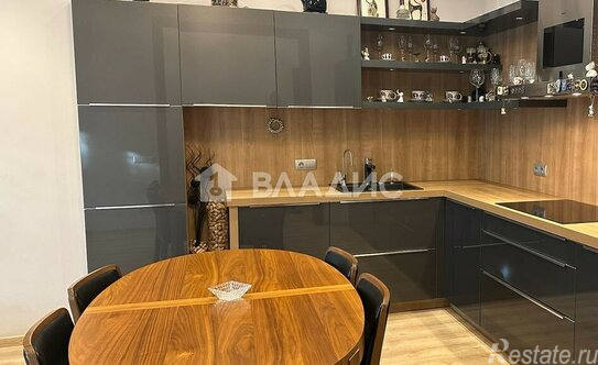 Продажа 3-комн квартиры на вторичном рынке Крылатская ул,  д. 45 к3