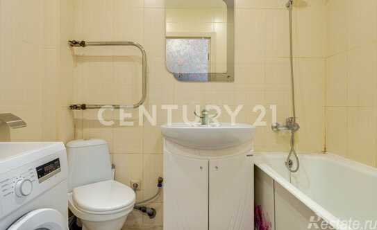 Продажа 2-комн квартиры на вторичном рынке ул Лизы Чайкиной,  д. 6