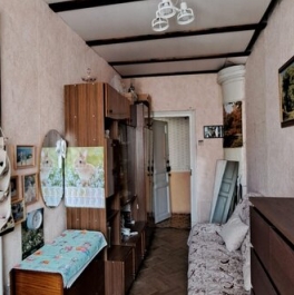 Продажа 5-комн квартиры на вторичном рынке Пудожская улица,  д. 5