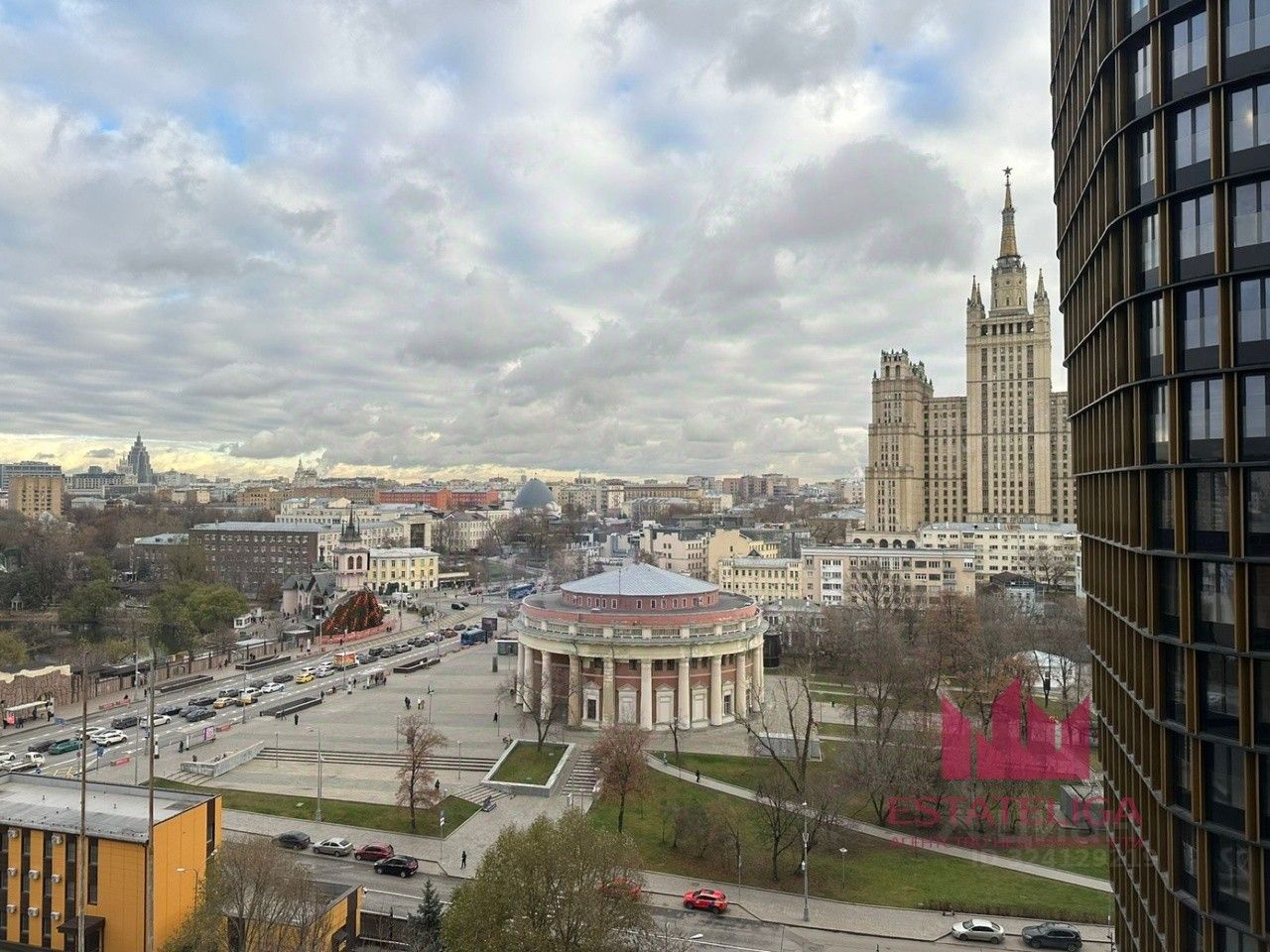 Продажа 3-комн квартиры на вторичном рынке Дружинниковская улица, 15