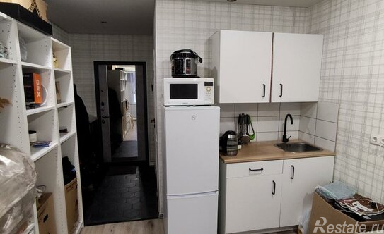 Продажа 1-комн квартиры на вторичном рынке Нахабино, ул Покровская,  д. 1,  к. 1