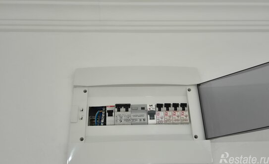 Продажа 2-комн квартиры на вторичном рынке улица Маршала Кожедуба