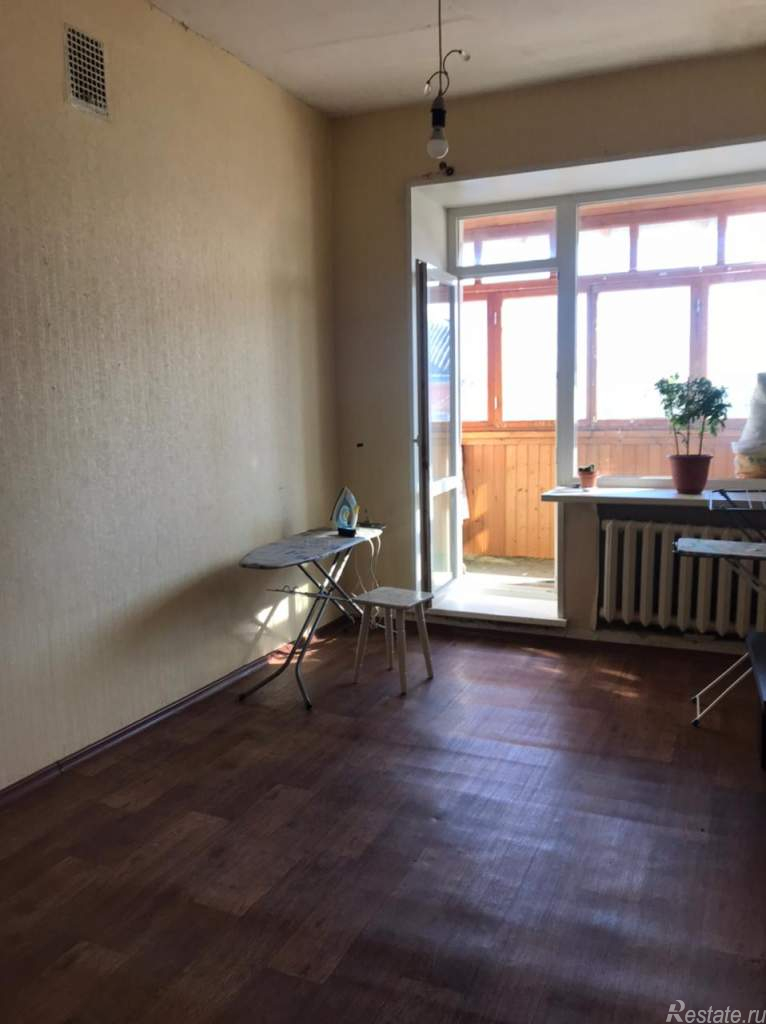 Продажа 3-комн квартиры на вторичном рынке Серпухов, Энгельса, 18