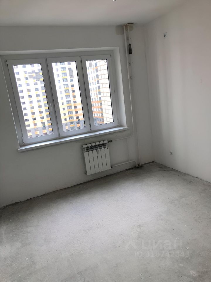 Аренда 3-комн квартиры на вторичном рынке Южная Битца ЖК, пос. Битца, бульвар Южный,  д. 5