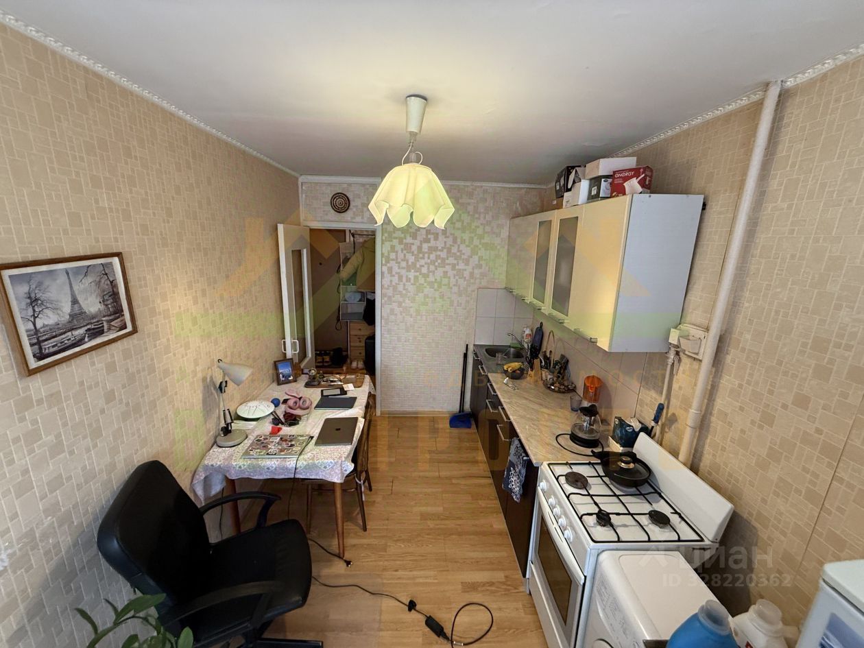 Продажа 1-комн квартиры на вторичном рынке Малахитовая улица, 10К2