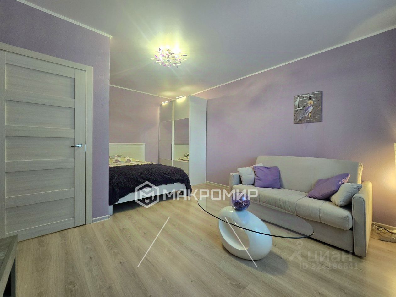 Аренда 1-комн квартиры на вторичном рынке Парашютная улица, 38к3