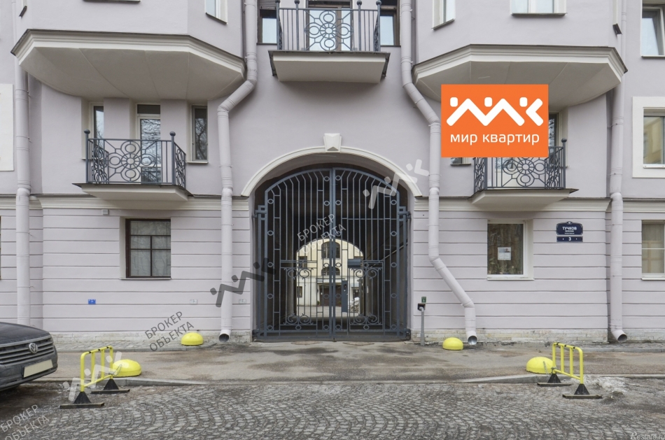 Продажа 3-комн квартиры на вторичном рынке Тучков пер,  д. 3