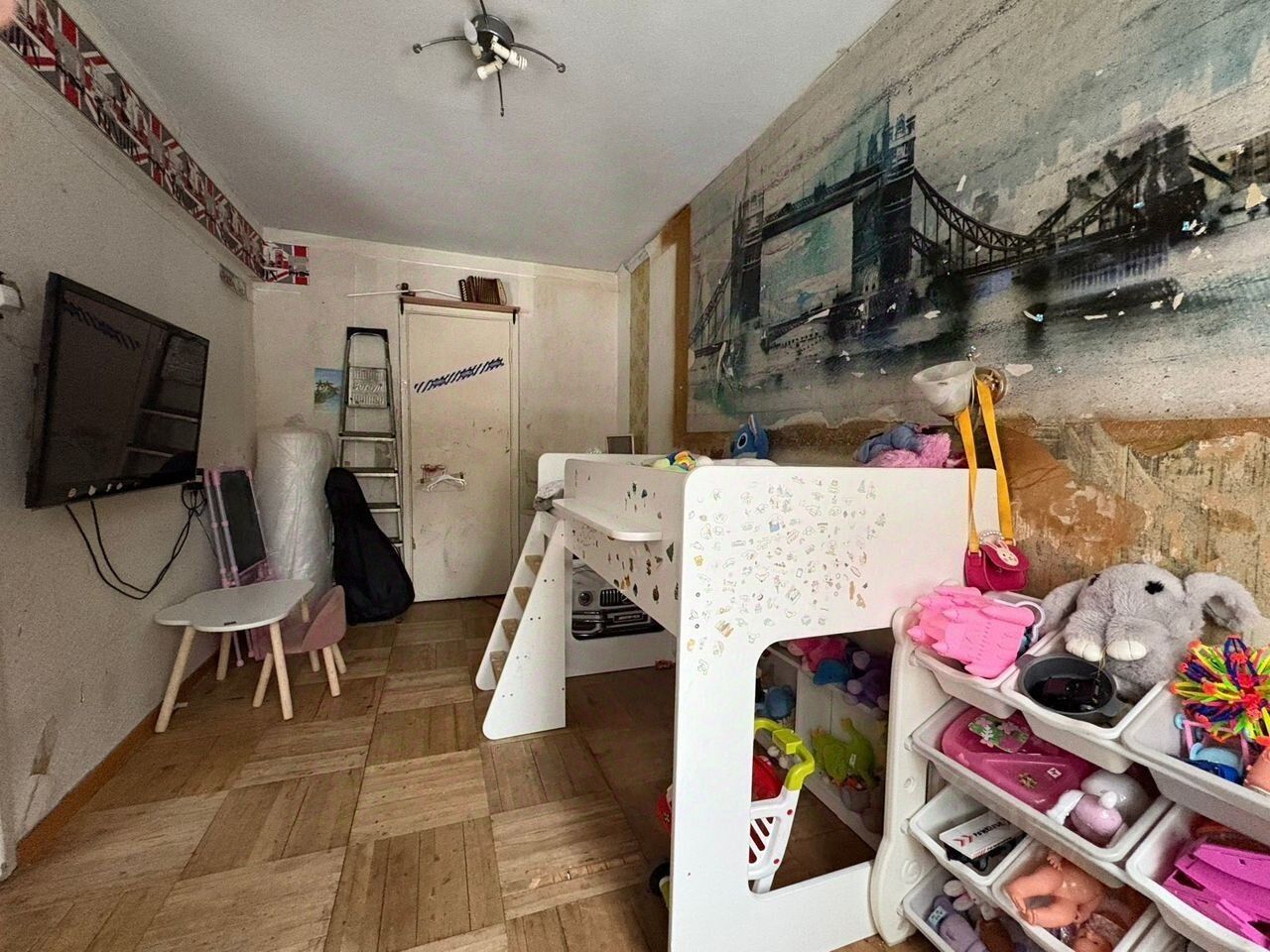 Продажа 3-комн квартиры на вторичном рынке улица Софьи Ковалевской, 15К1
