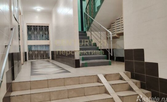 Продажа 1-комн квартиры на вторичном рынке Верхние Поля ул