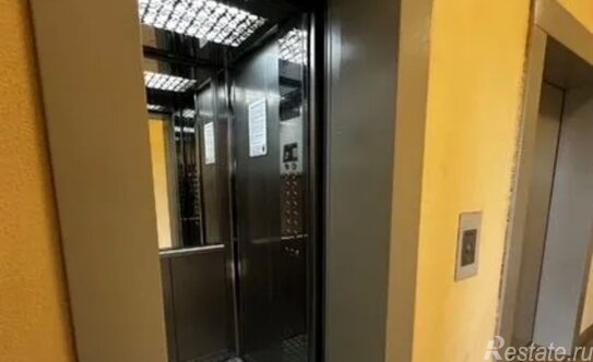 Продажа 1-комн квартиры на вторичном рынке Зенино, Вертолётная улица,  д. 18