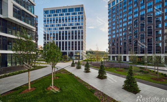 Продажа 3-комн квартиры на вторичном рынке проспект Генерала Дорохова,  д. 39 к1В