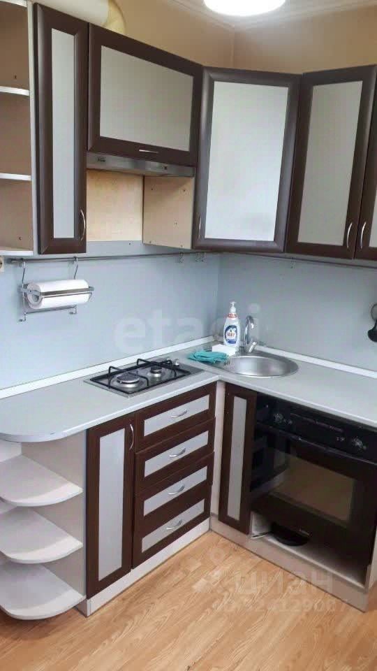 Продажа 2-комн квартиры на вторичном рынке улица Стойкости, 18К3