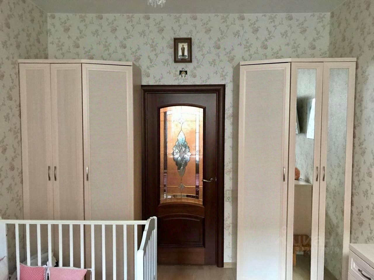 Продажа 3-комн квартиры на вторичном рынке 20-я Васильевского острова линия, 3