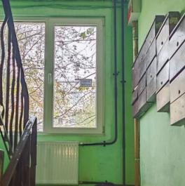 Продажа 3-комн квартиры на вторичном рынке ул Бурцева,  д. 5