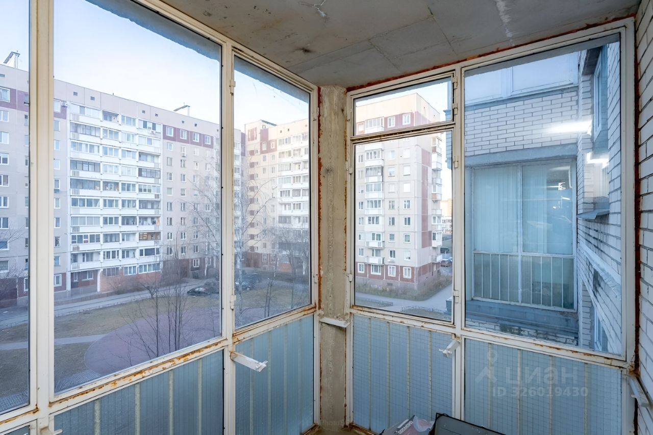 Продажа 3-комн квартиры на вторичном рынке Богатырский проспект, 27к4