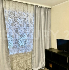 Продажа 4-комн квартиры на вторичном рынке Красносельский 5-й пер,  д. 2