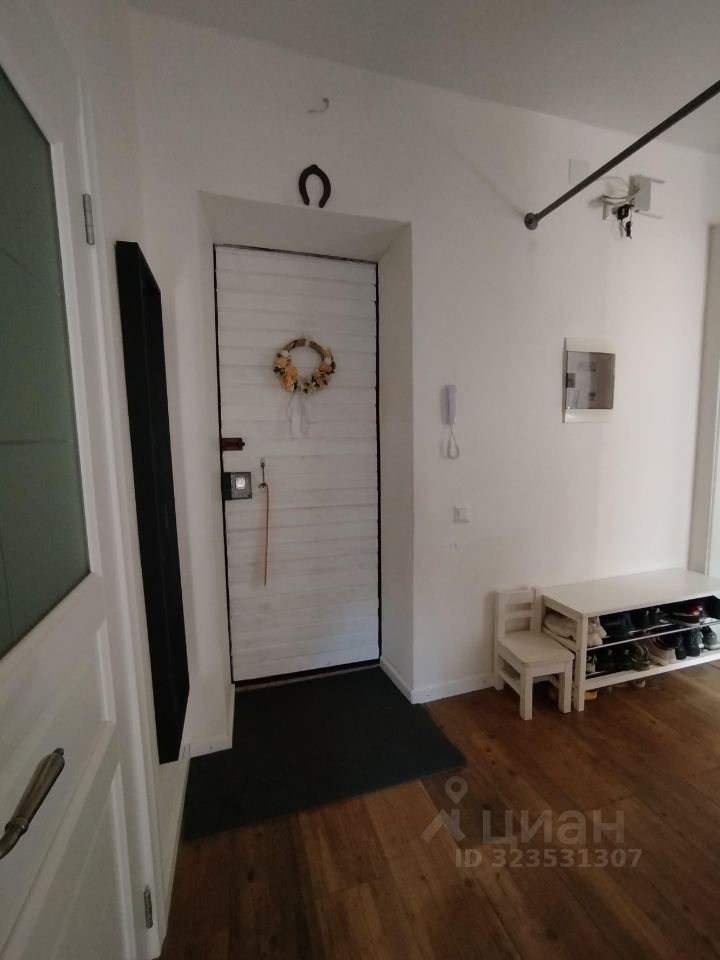 Продажа 2-комн квартиры на вторичном рынке улица Васи Алексеева, 30