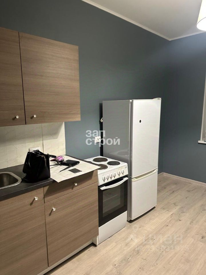 Продажа 1-комн квартиры на вторичном рынке проспект Маршала Блюхера, 7к3