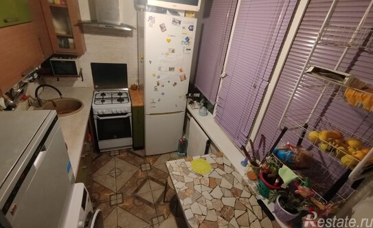 Продажа 2-комн квартиры на вторичном рынке Бухарестская ул