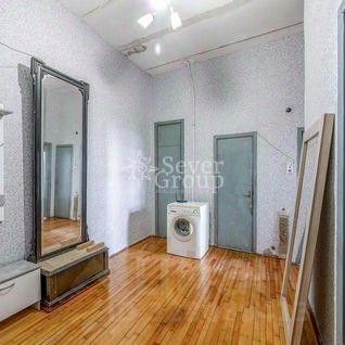 Продажа 2-комн квартиры на вторичном рынке площадь Островского, 9