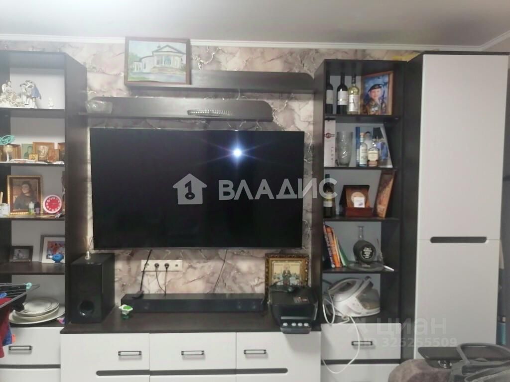 Продажа 1-комн квартиры на вторичном рынке 3-й мкр,  д. 1